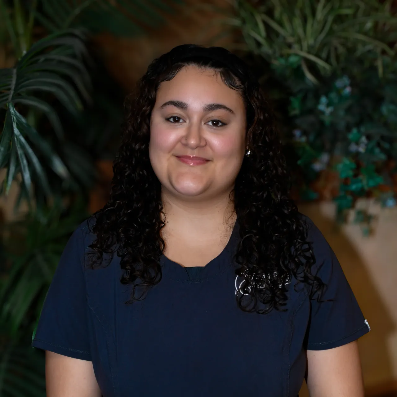 Julia, Veterinary Assistant
