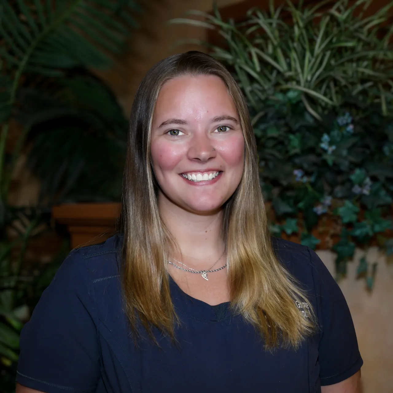 Summer, Veterinary Assistant
